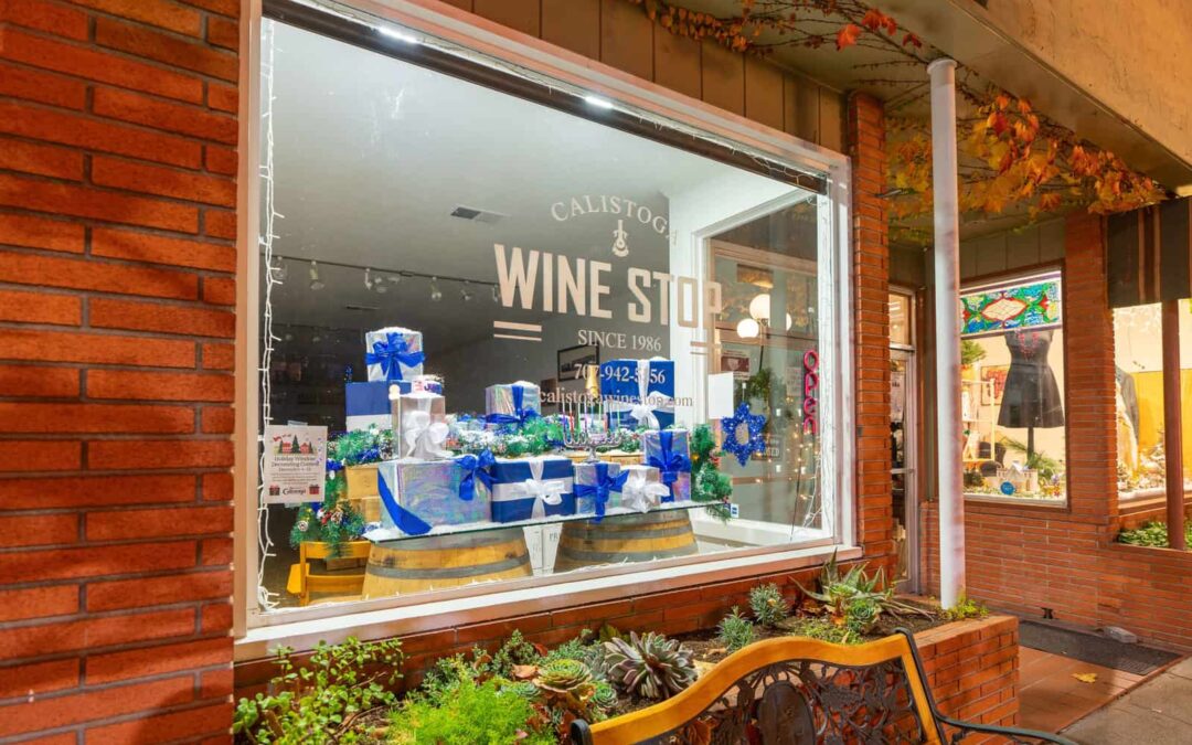 Holidays in Calistoga: Decorated Storefront Contest!
