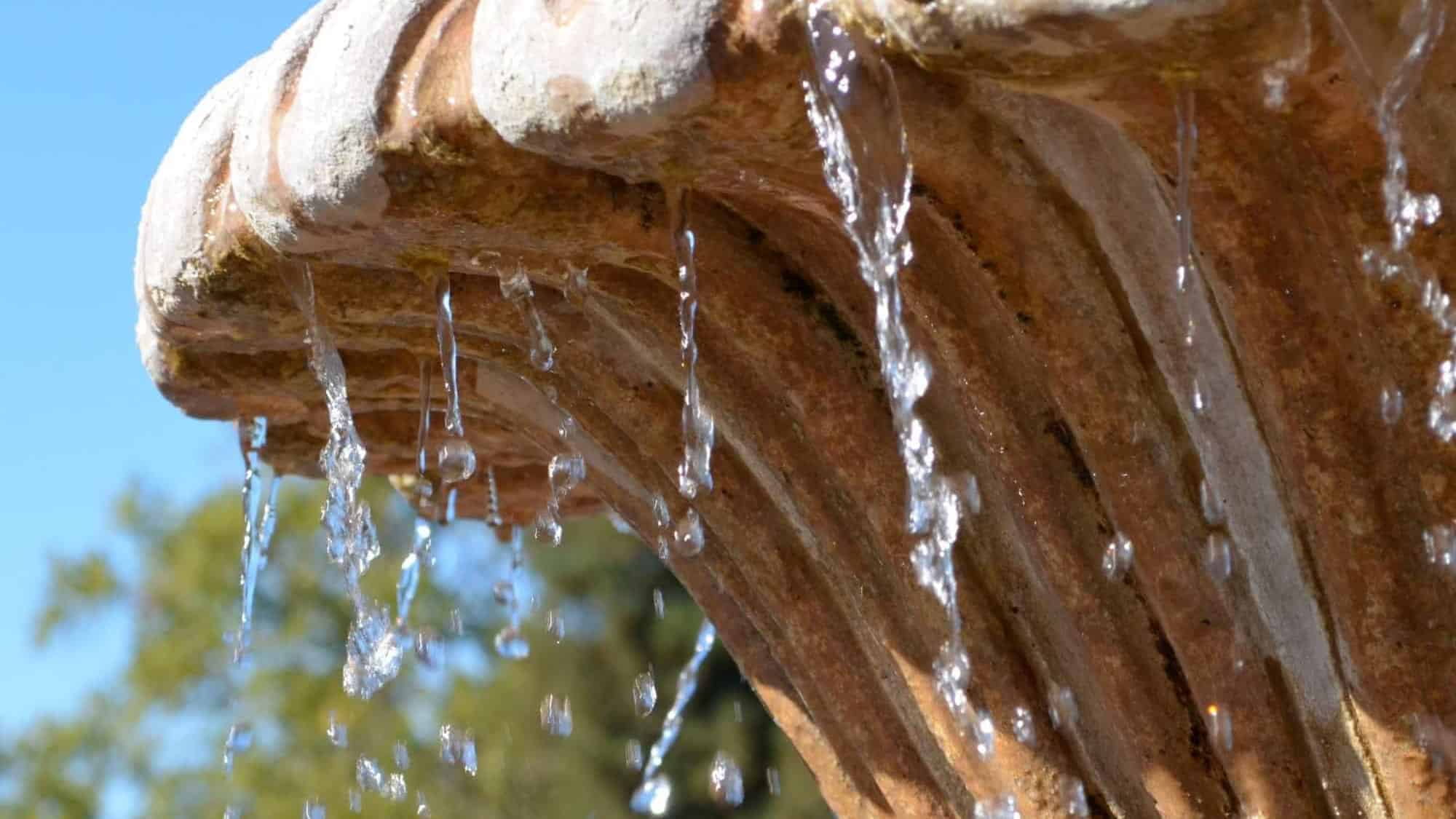 Fountain cropped image