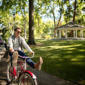 Couple enjoying a stress free bike ride in Calistoga