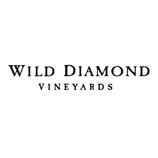 wild diamond vineyards logo